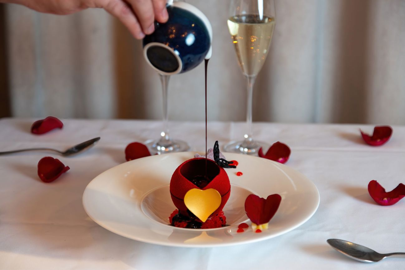 The Athenaeum Hotel & Residences Valentine dessert