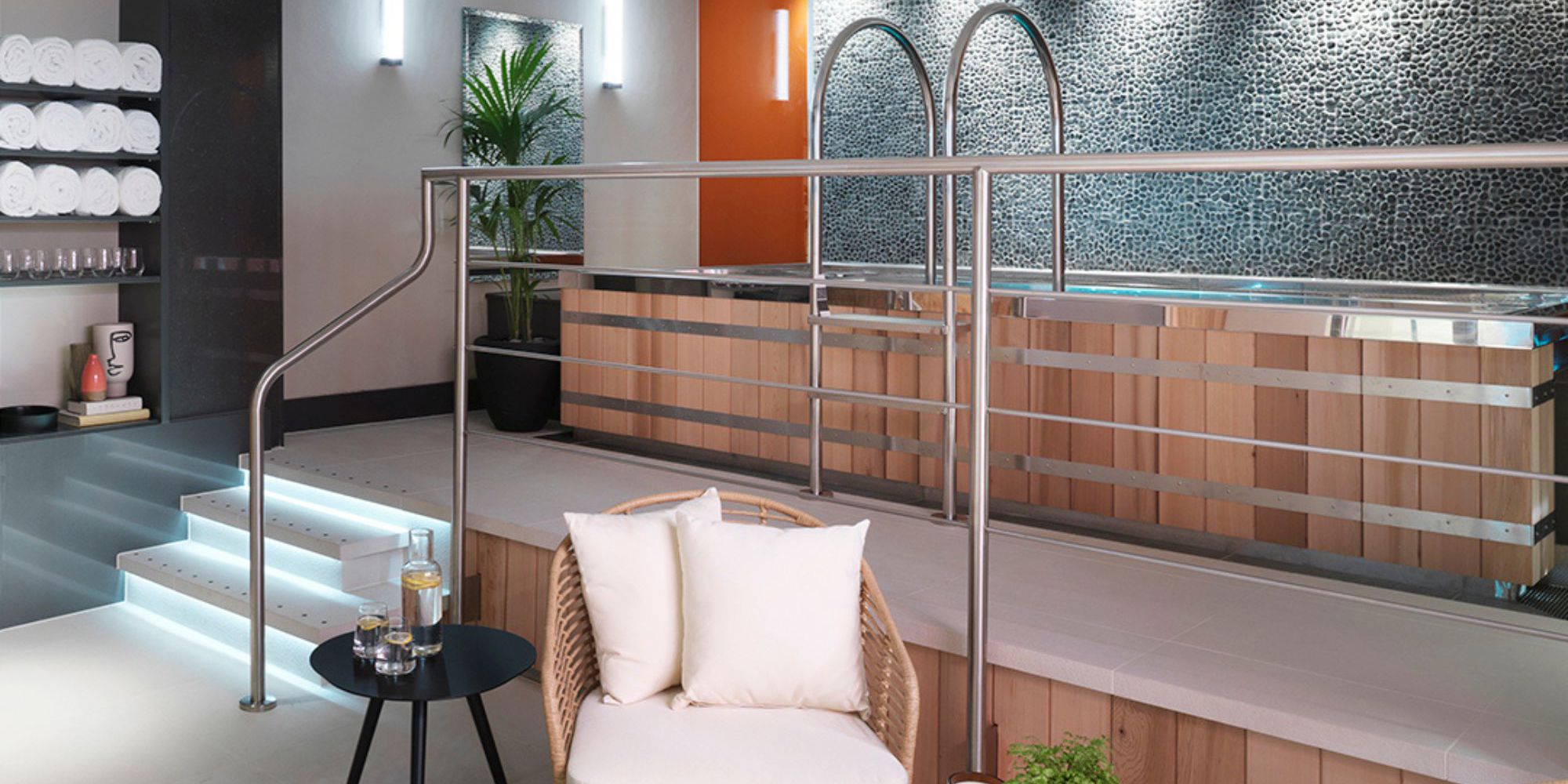 The Athenaeum Hotel & Residences The Spa