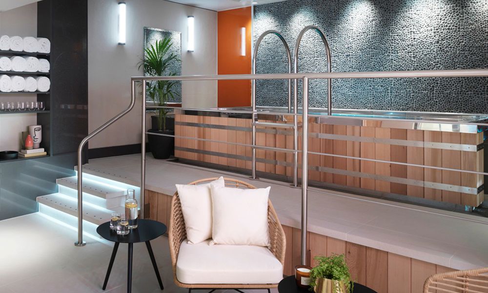 The Athenaeum Hotel & Residences spa