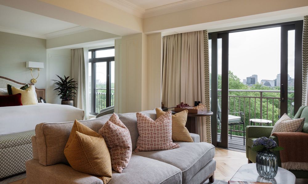 The Athenaeum Hotel & Residences Penthouse Suites