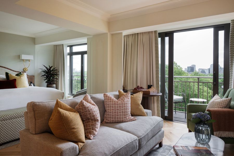 The Athenaeum Hotel & Residences Penthouse Suites
