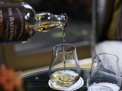 The Athenaeum Hotel & Residences whisky tasting masterclass