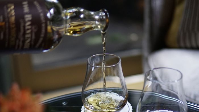 The Athenaeum Hotel & Residences whisky tasting masterclass