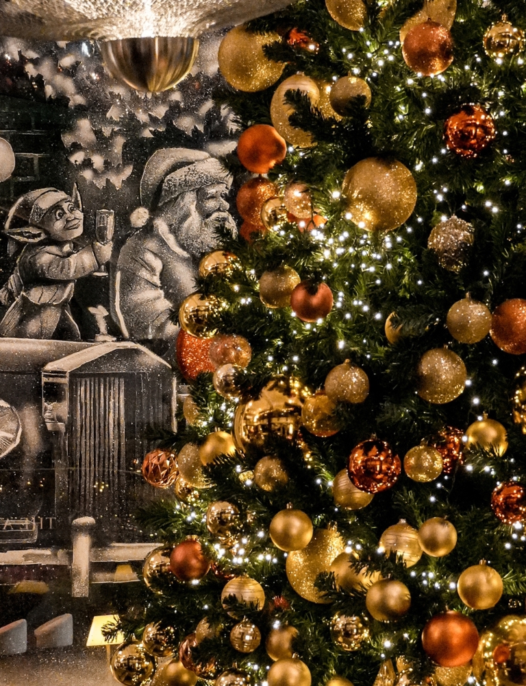 The Athenaeum Hotel at Christmas