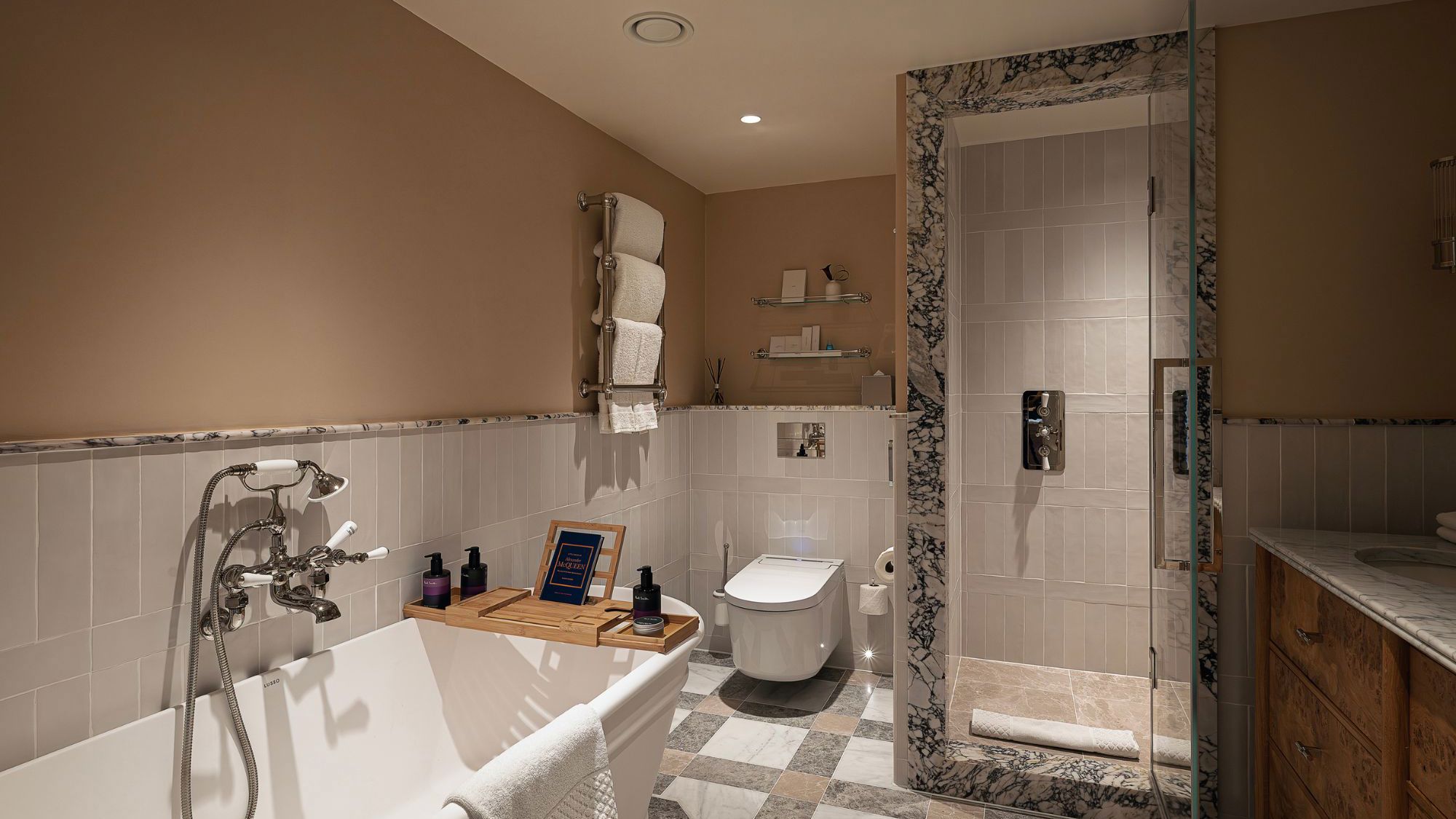 The Athenaeum Hotel & Residences Penthouse Suites