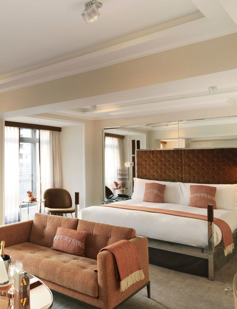 Suite in The Athenaeum Hotel