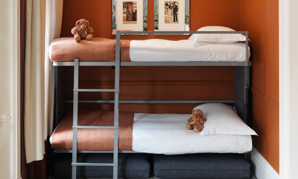 The Athenaeum Residences family stays