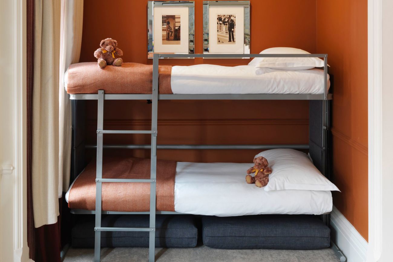 The Athenaeum Hotel & Residences kids bunk beds