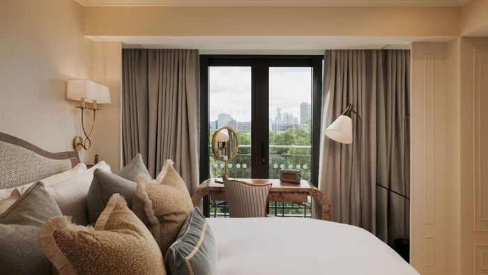The Athenaeum Hotel & Residences Royal Park View suites