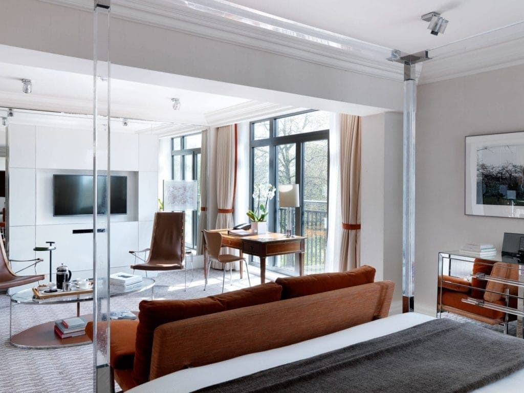 apartment-wide-living