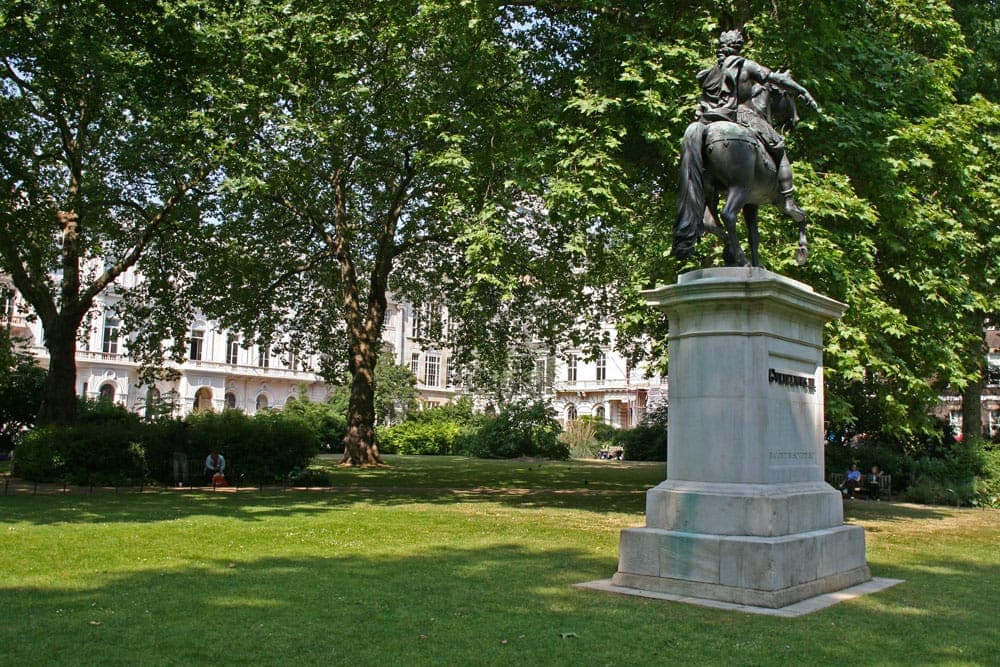 st_james_square