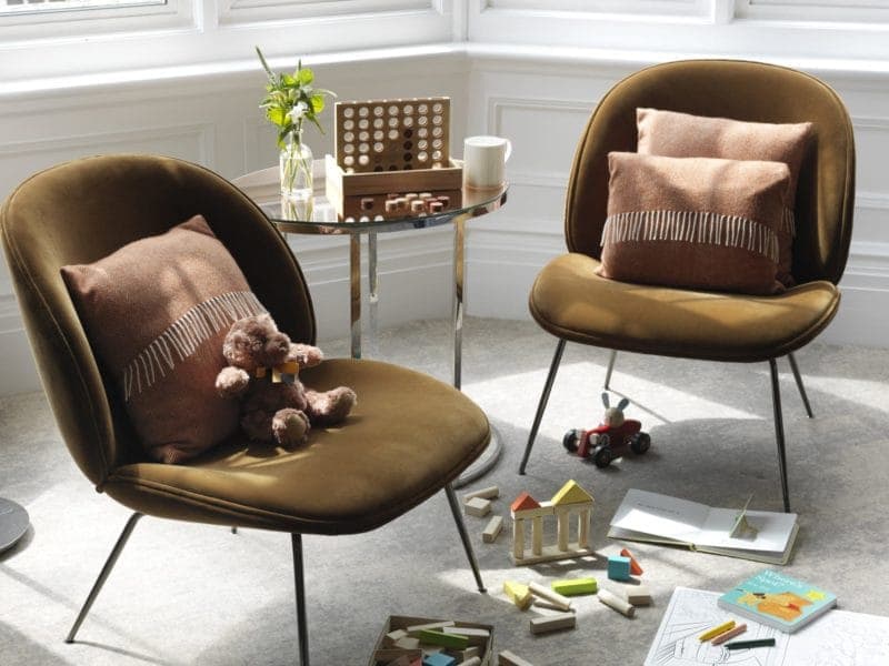 The living area of The Athenaeum's luxury hotel family room in London