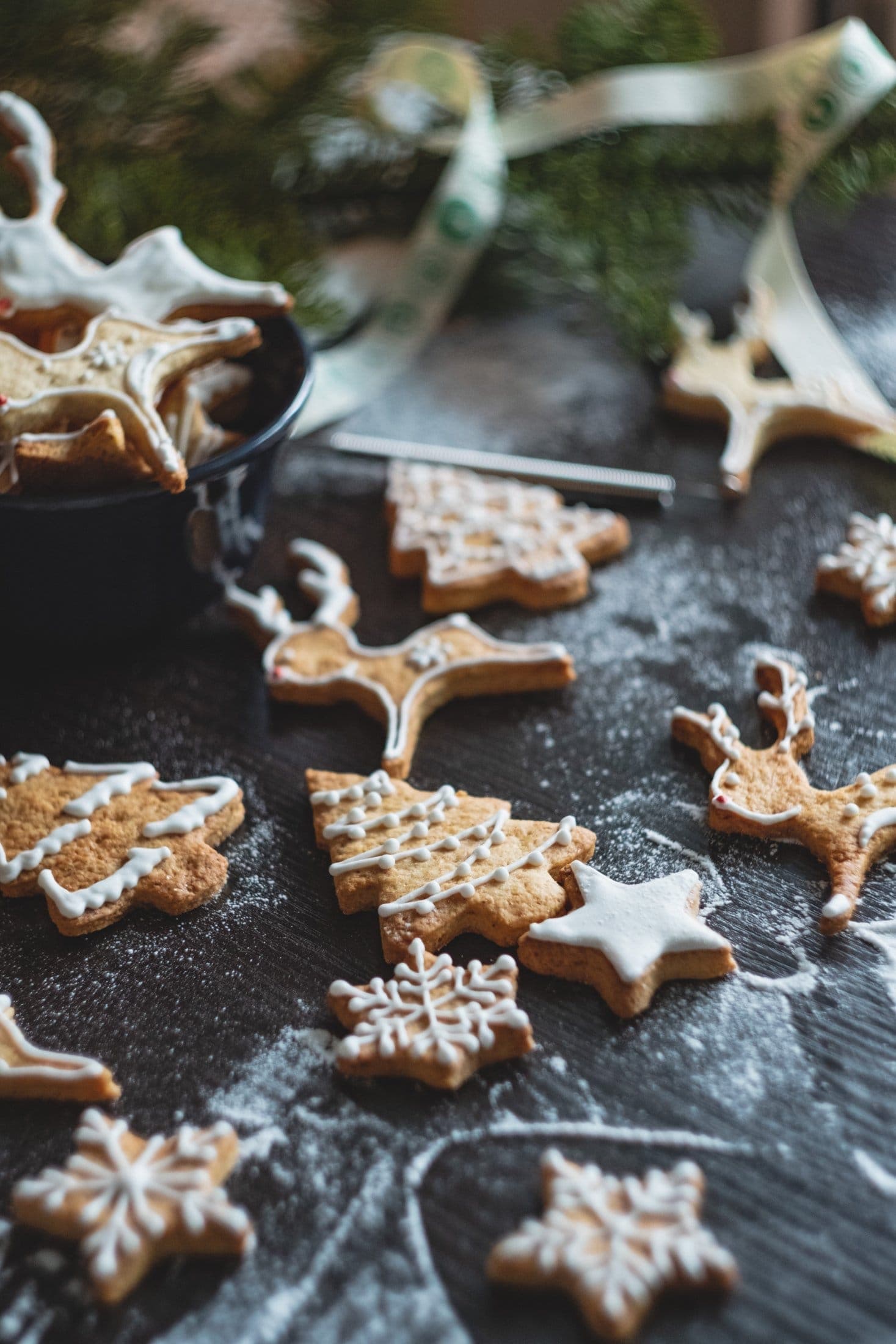 Gingerbread biscuits recipe