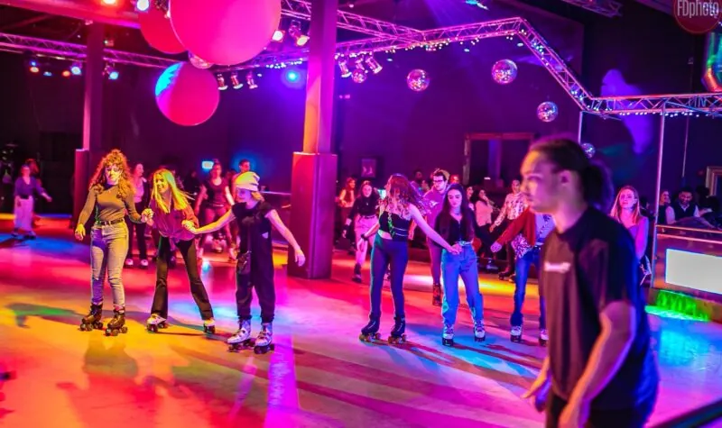 Roller skating in London